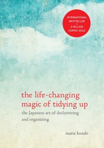 The-Life-Changing-Magic-of-Tidying-Up-718x1024